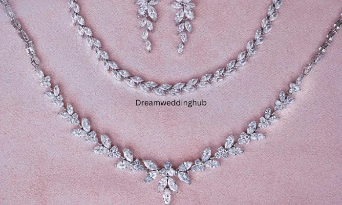 Towkeer Ornaments Kulgam